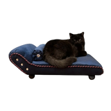 Pet Sofa Snuggle Freud