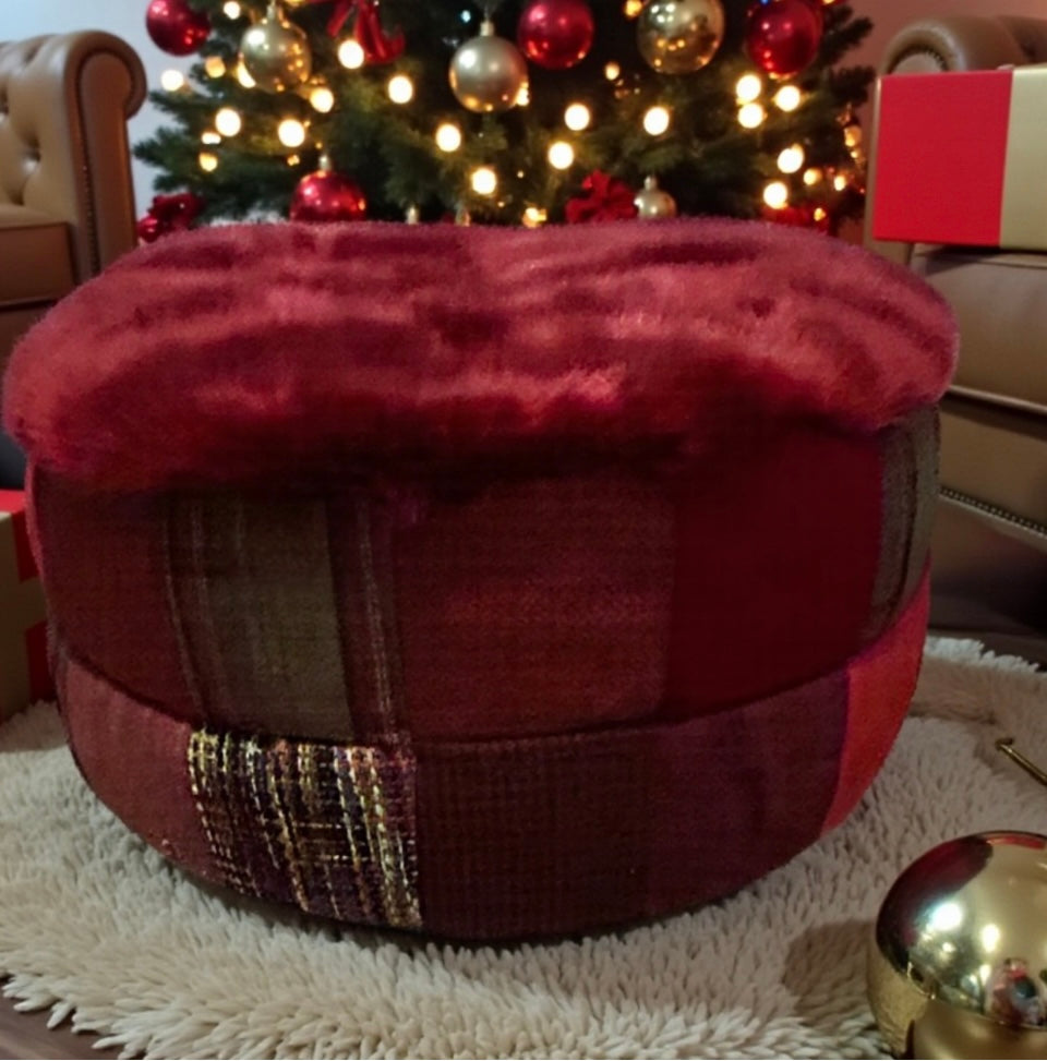 Beanbag for small pet - Holiday Version