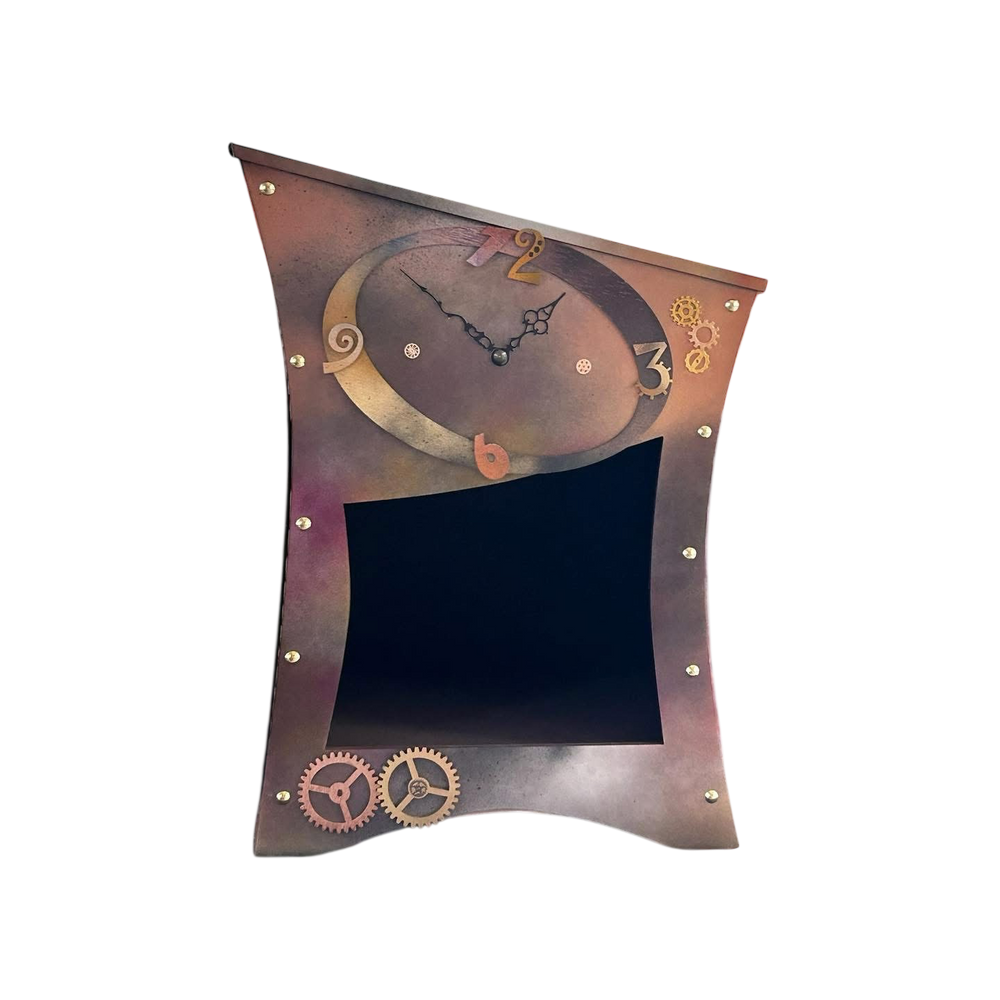 Cabane pour petits animaux. L'Horloge Steampunk
