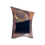 Cabane pour petits animaux. L'Horloge Steampunk
